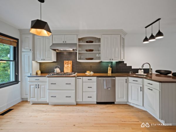 Hamptons Home 1020771
