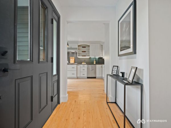 Hamptons Home 1020771