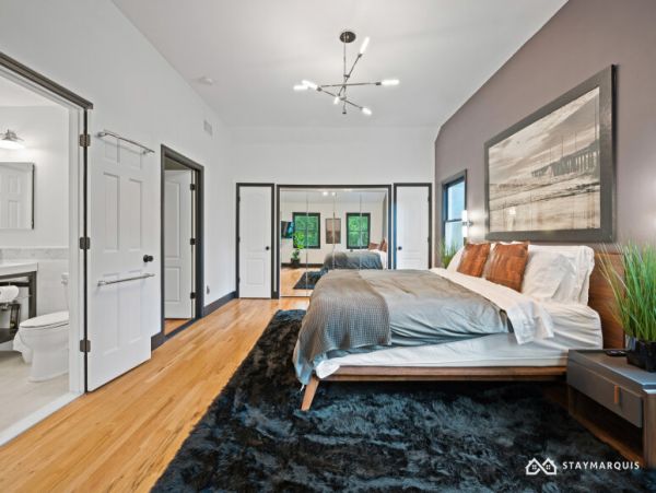 Hamptons Home 1020771