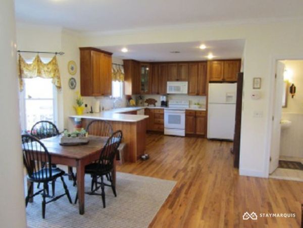 Hamptons Home 1020772