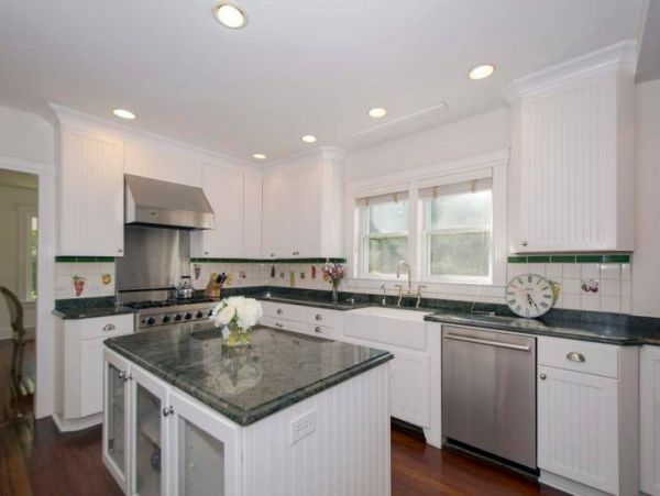 Hamptons Home 1020773