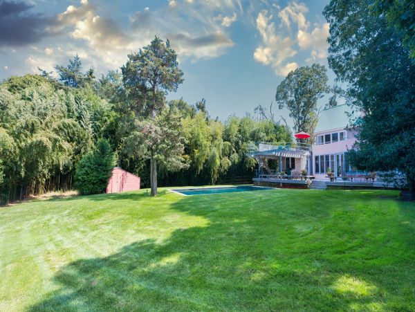 Sag Harbor Waterview Retreat – Hamptons Waterfront Vacation Rental