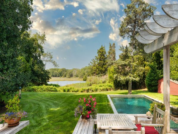 Sag Harbor Waterview Retreat – Hamptons Waterfront Vacation Rental