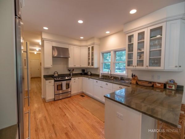 Hamptons Home 1020775