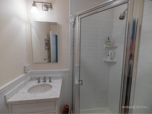 Hamptons Home 1020775