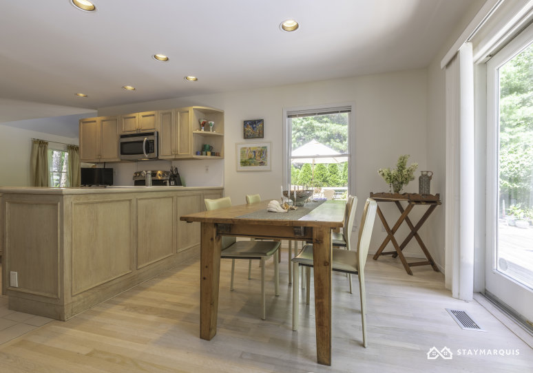Hamptons Home 1020776