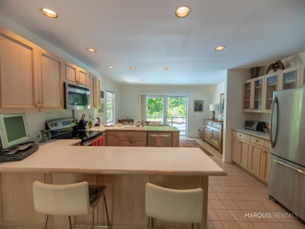 Hamptons Home 1020776