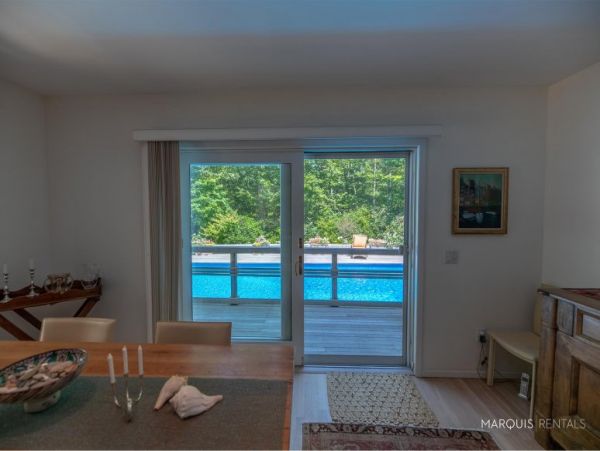 Hamptons Home 1020776