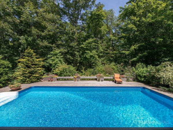 Hamptons Home 1020776