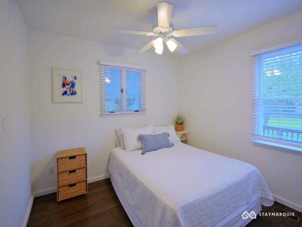 Hamptons Home 1020777