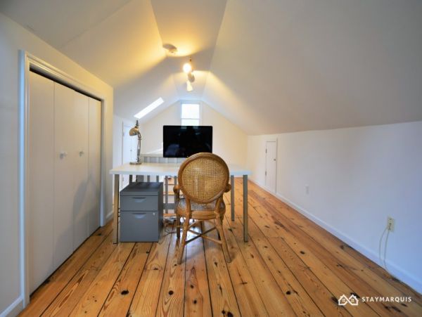 Hamptons Home 1020777