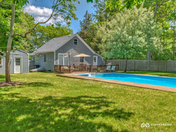Hamptons Home 1020777