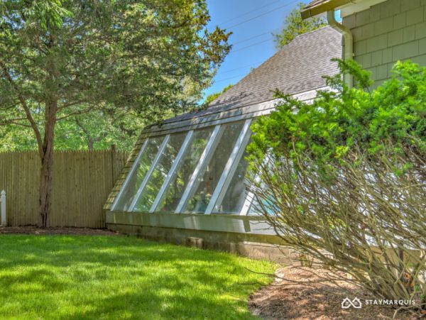 Hamptons Home 1020777