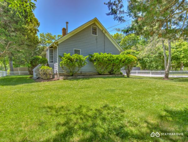 Hamptons Home 1020777
