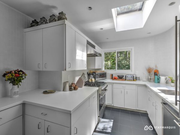 Hamptons Home 1020778