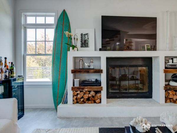 Hamptons Home 1020779