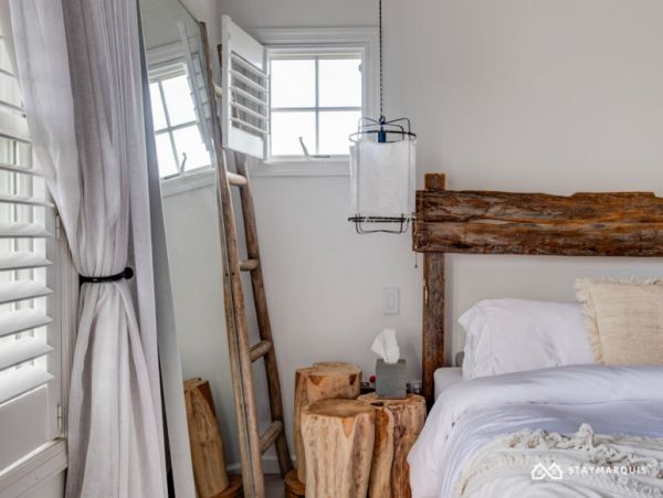 Hamptons Home 1020779