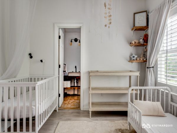 Hamptons Home 1020779