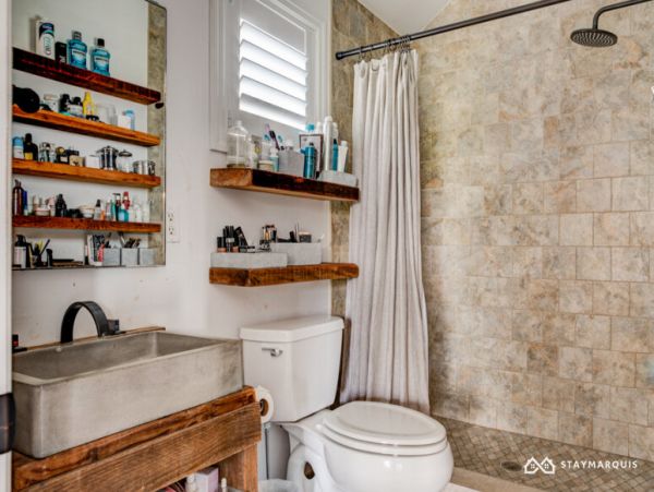 Hamptons Home 1020779