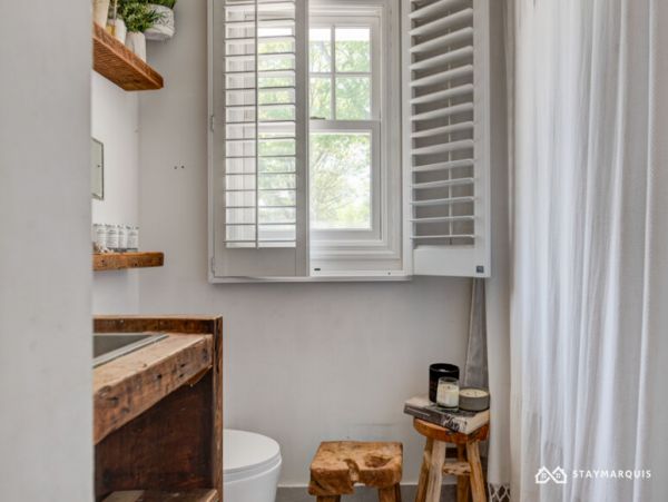 Hamptons Home 1020779