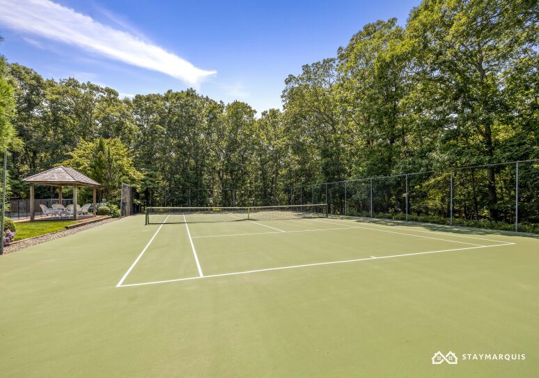 Hamptons Home 1020783