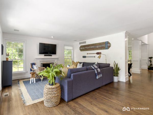Hamptons Home 1020783