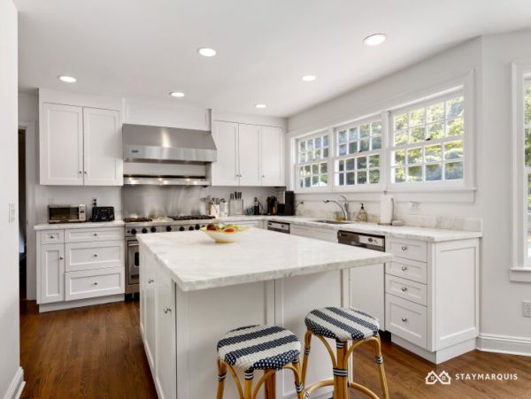 Hamptons Home 1020783