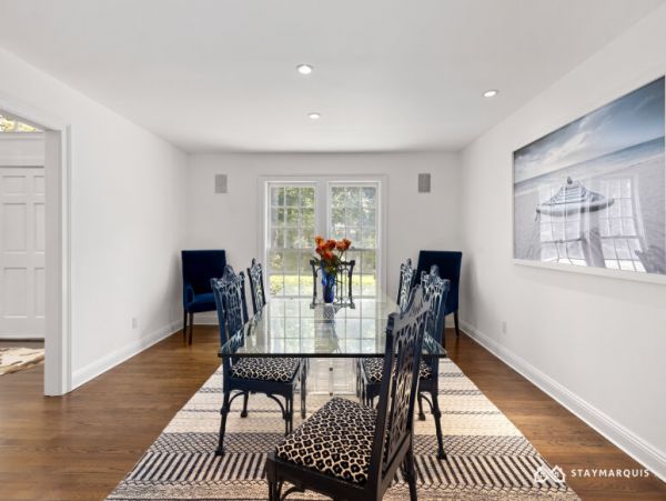 Hamptons Home 1020783