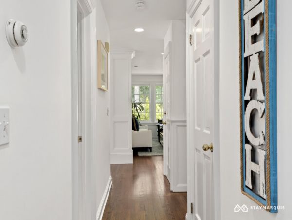 Hamptons Home 1020783