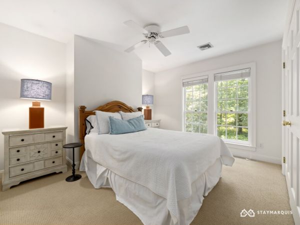 Hamptons Home 1020783