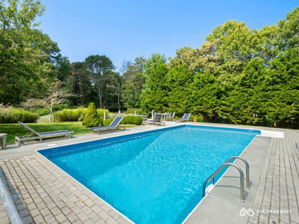 Hamptons Home 1020784