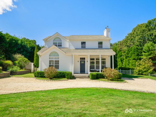 Hamptons Home 1020784