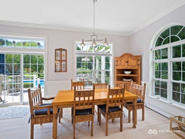 Hamptons Home 1020784