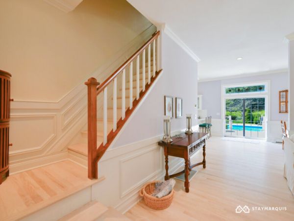 Hamptons Home 1020784