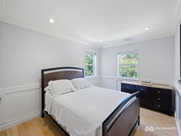 Hamptons Home 1020784