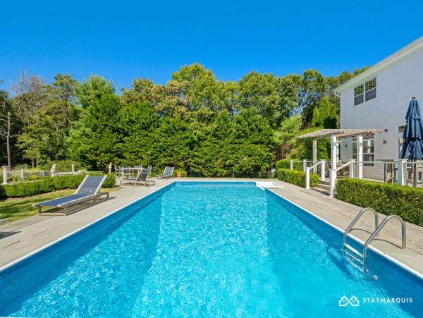 Hamptons Home 1020784