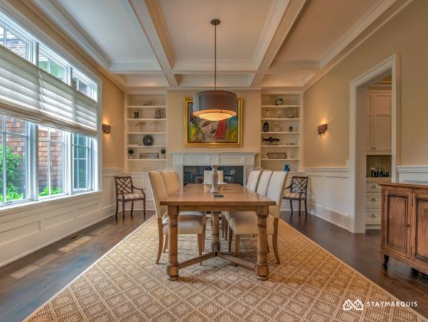 Hamptons Home 1020785