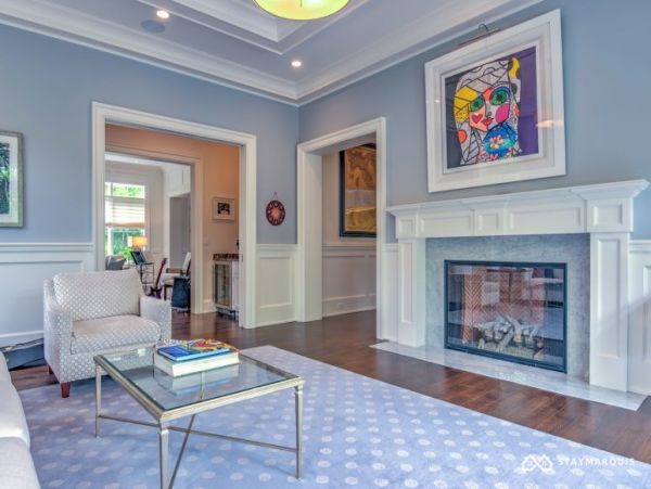 Hamptons Home 1020785