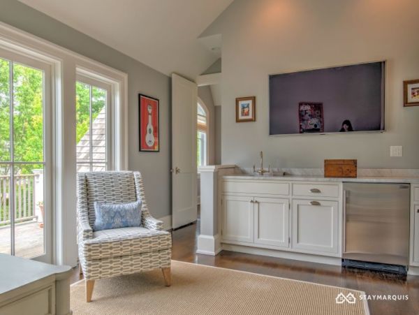 Hamptons Home 1020785