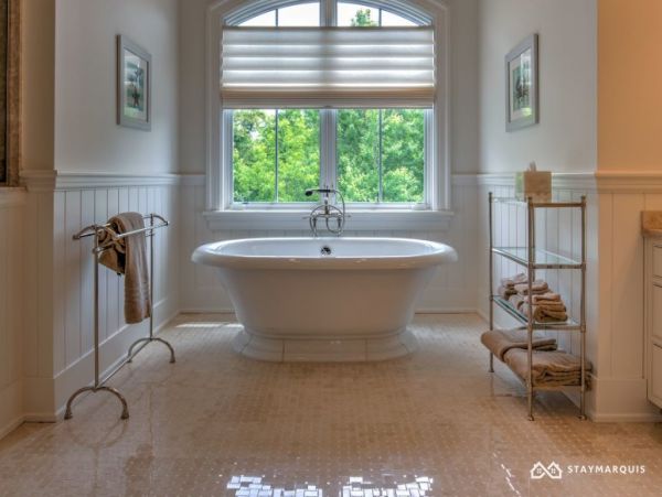 Hamptons Home 1020785