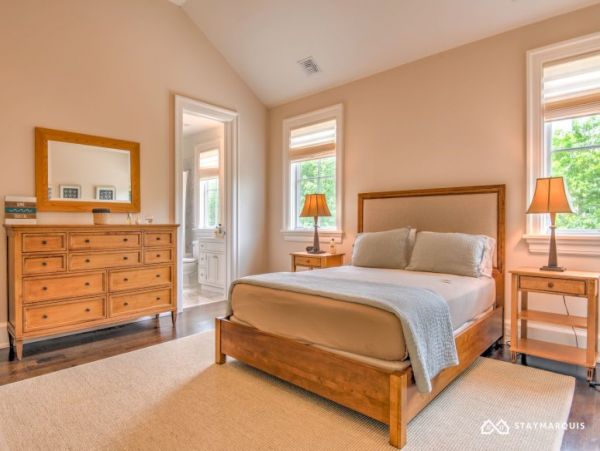 Hamptons Home 1020785