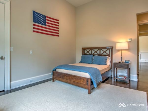 Hamptons Home 1020785