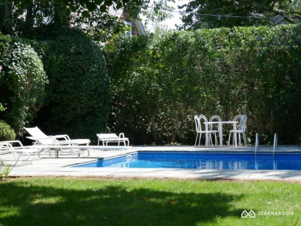 Hamptons Home 1020786