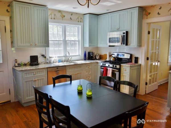 Hamptons Home 1020786