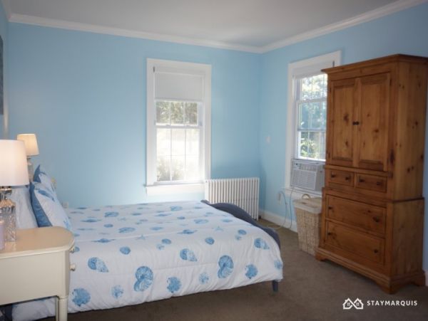 Hamptons Home 1020786