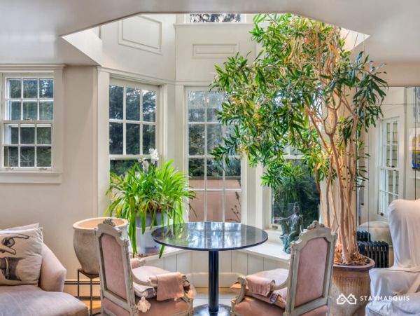 Hamptons Home 1020787