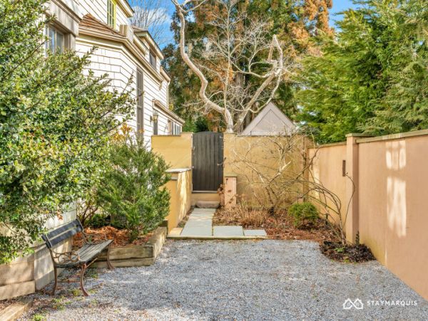 Hamptons Home 1020787