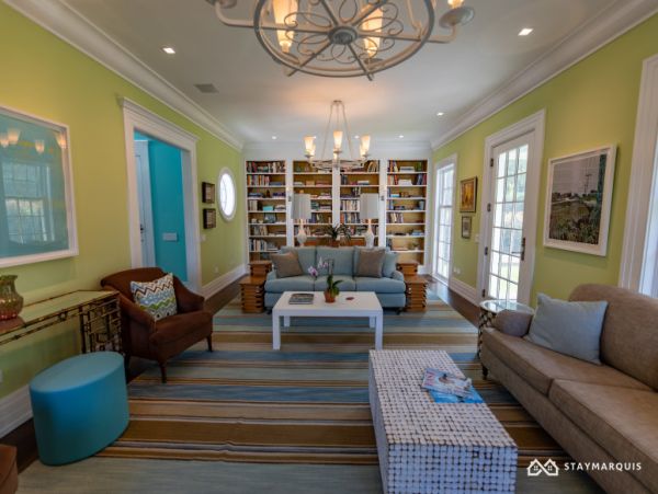 Hamptons Home 1020788