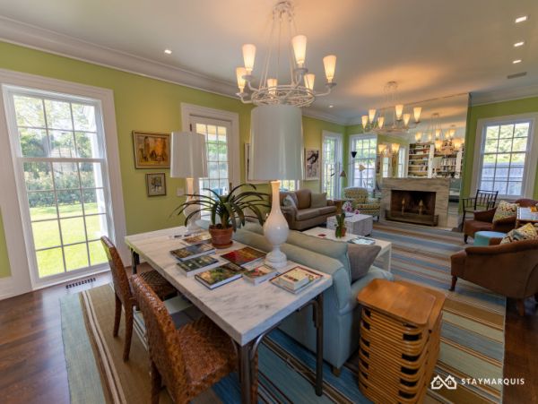 Hamptons Home 1020788