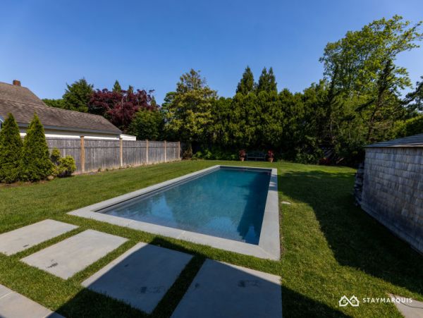 Hamptons Home 1020788